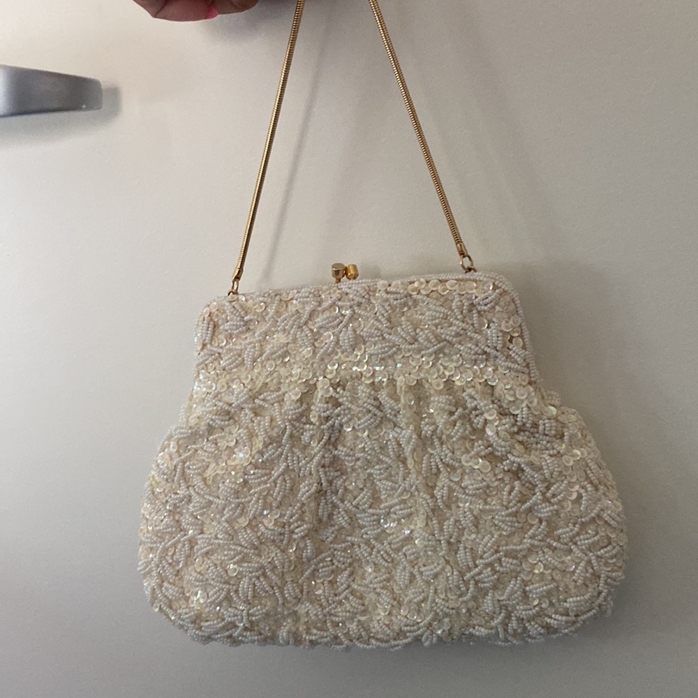 La Regale Beaded Sequin Clutch Evening Handbag Ivory iridescent